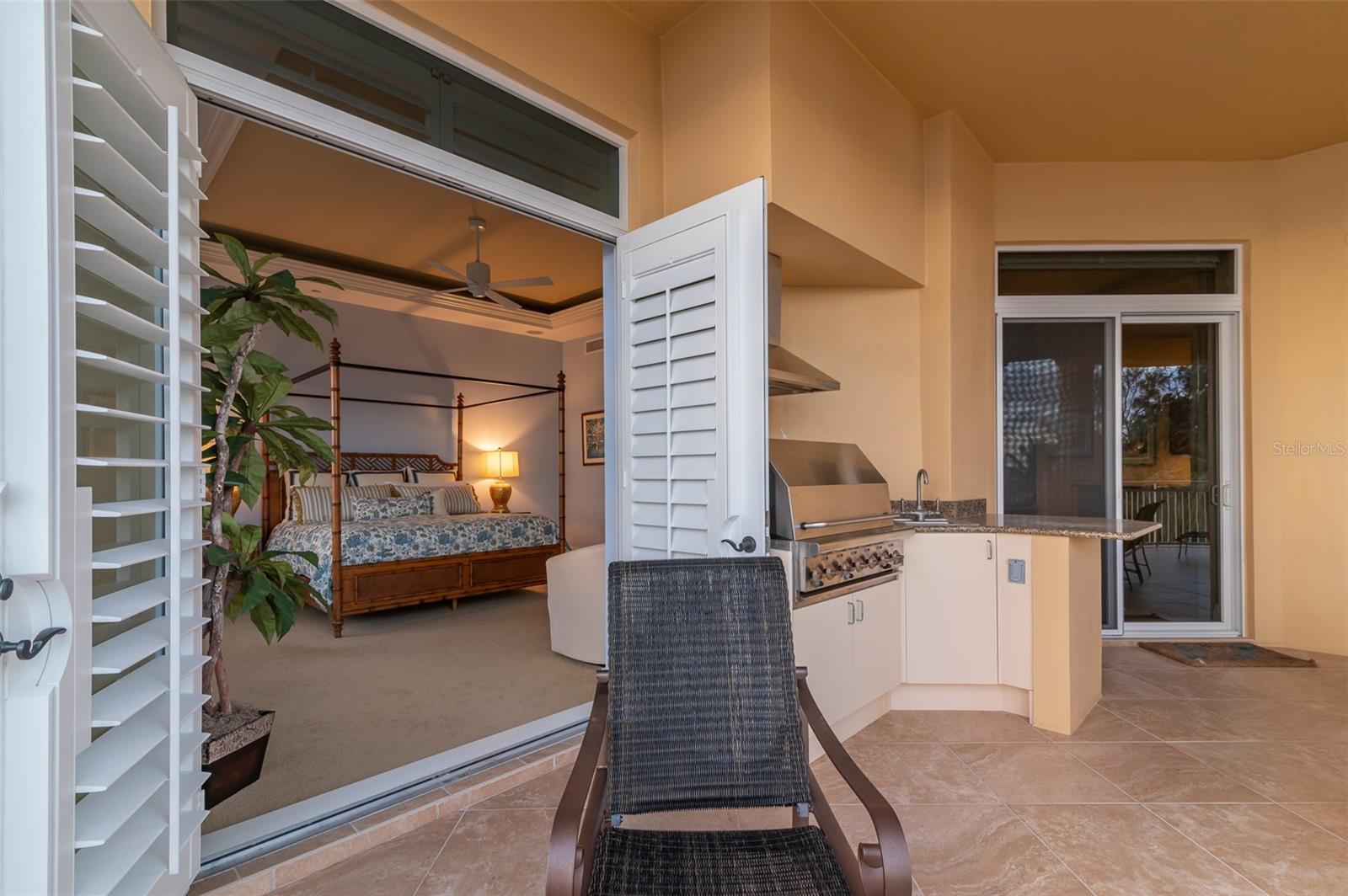 4125 Gulf Of Mexico Drive S201