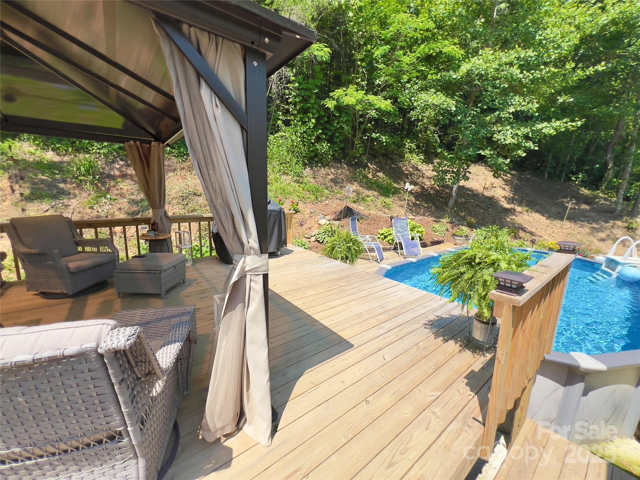 1449 Piedmont Drive NW