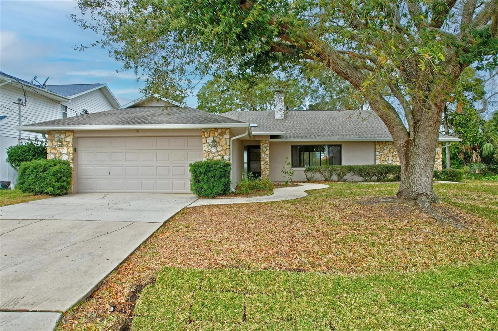 19 Cedar Hollow Court