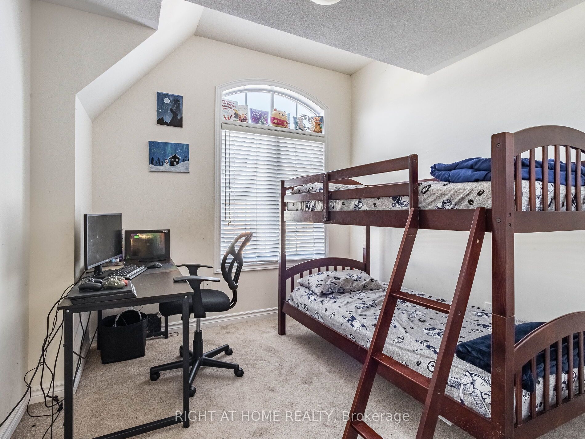 1757 Magenta Rd