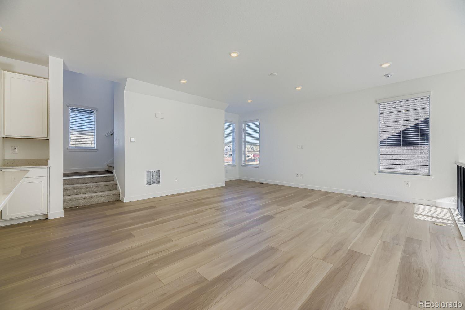 7724 S Cherokee Trail