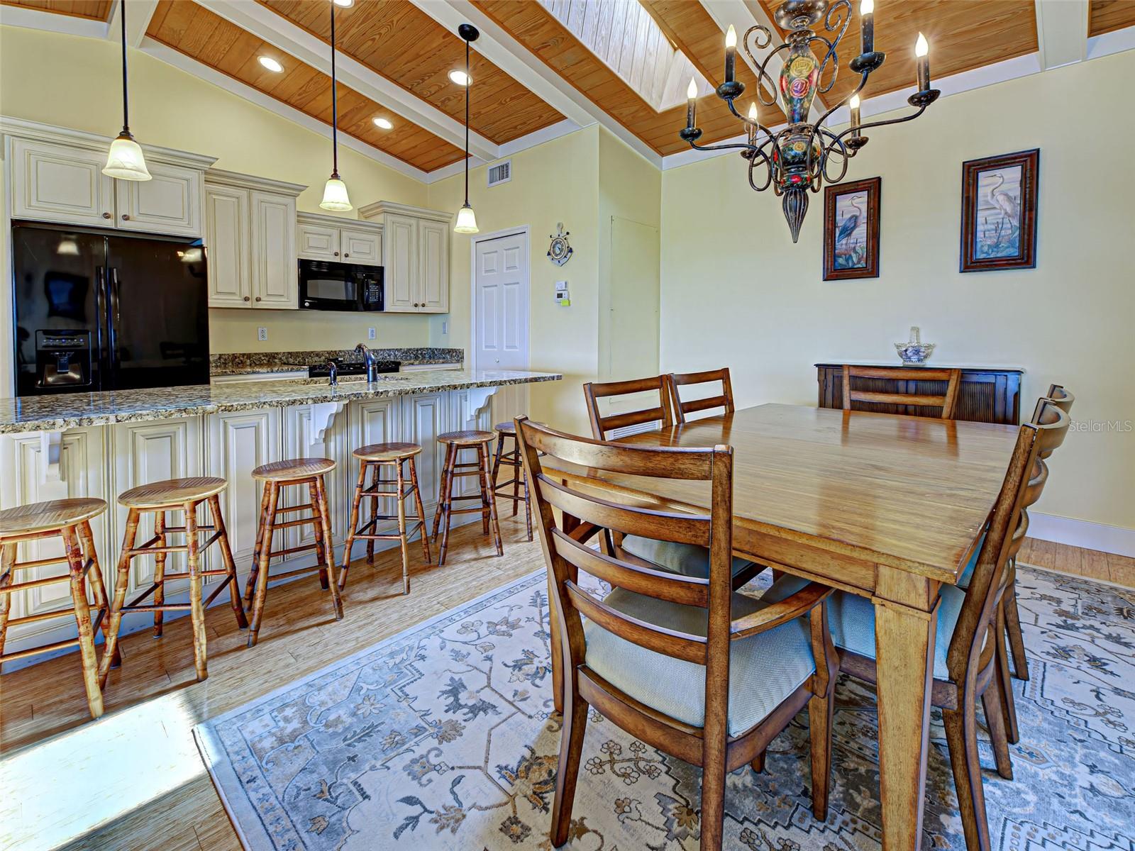 109 Bayshore Road 5