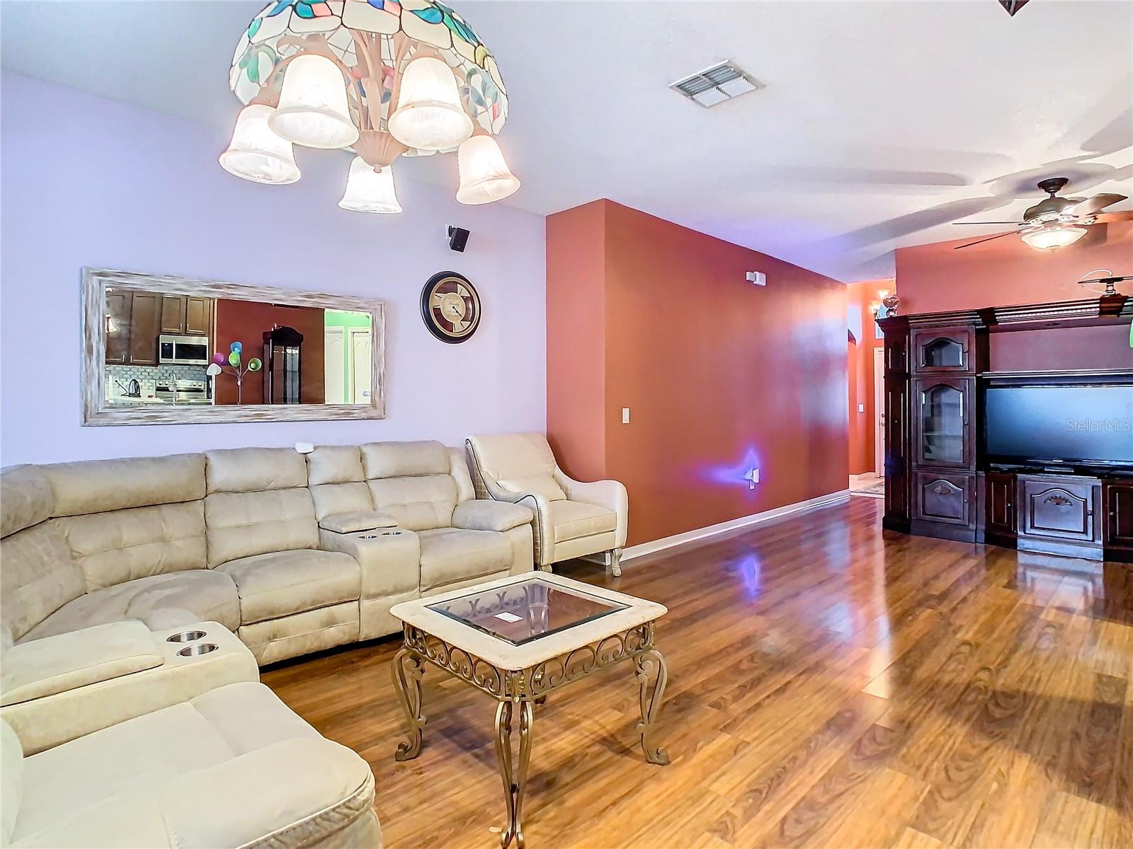 417 Kings Path Drive