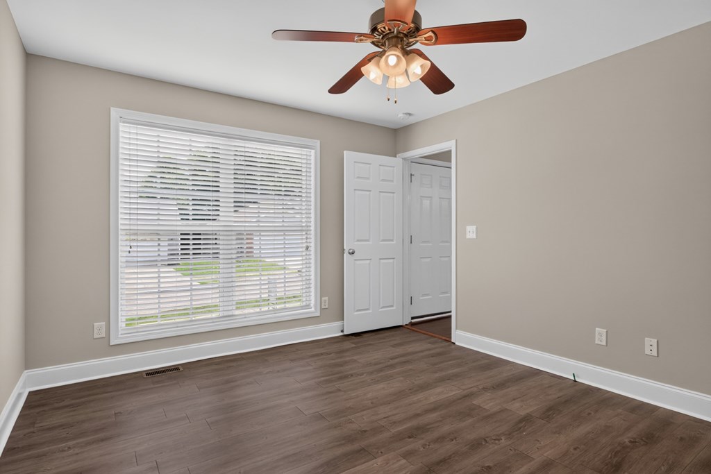 1622 Bobby Nichols Dr