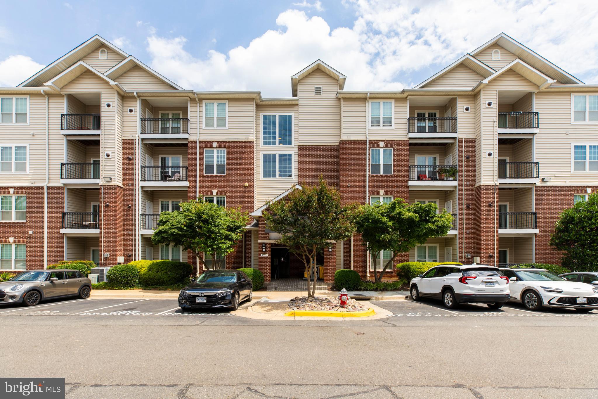 1571 Spring Gate Drive 6106