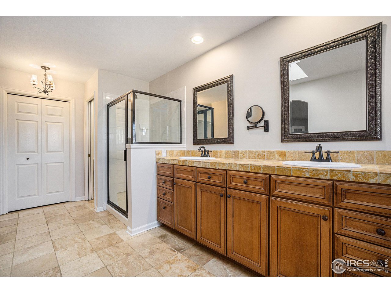 2631 Blackstone Ct