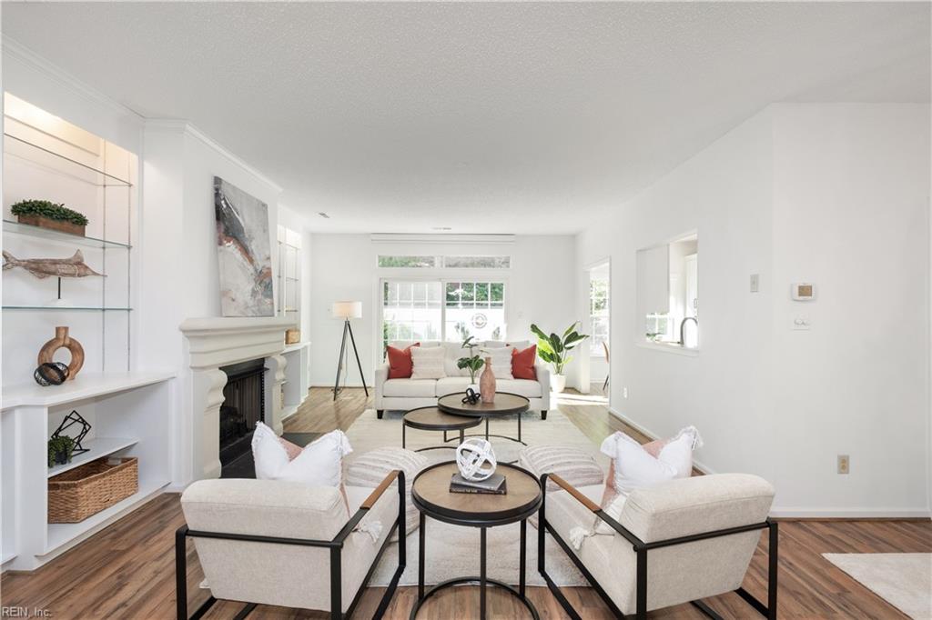 909 Royal Cove Way, Virginia Beach, VA 