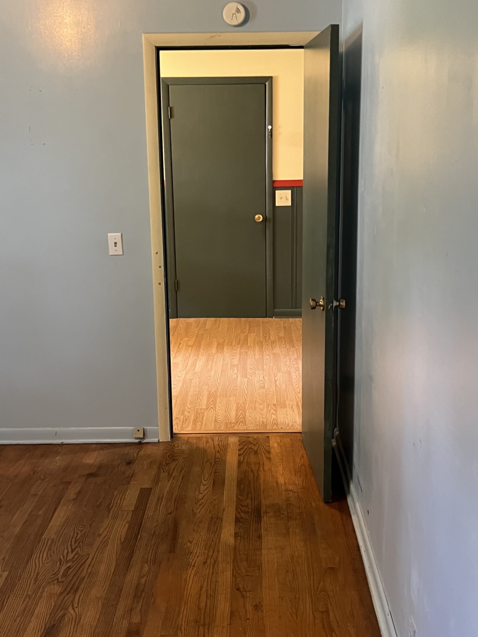 350 Lagoon Dr