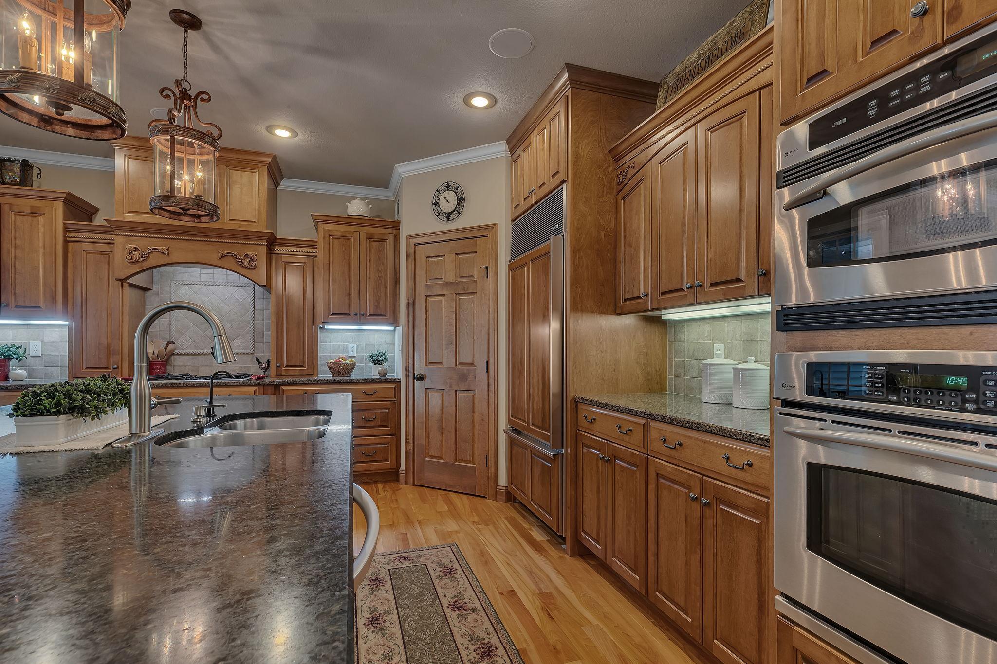 1621 Blackberry Circle