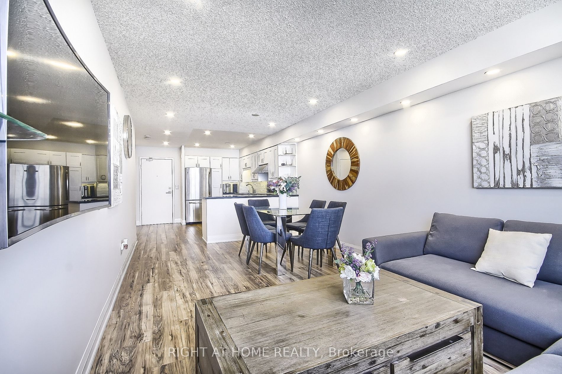955 E O'connor Dr Ph7