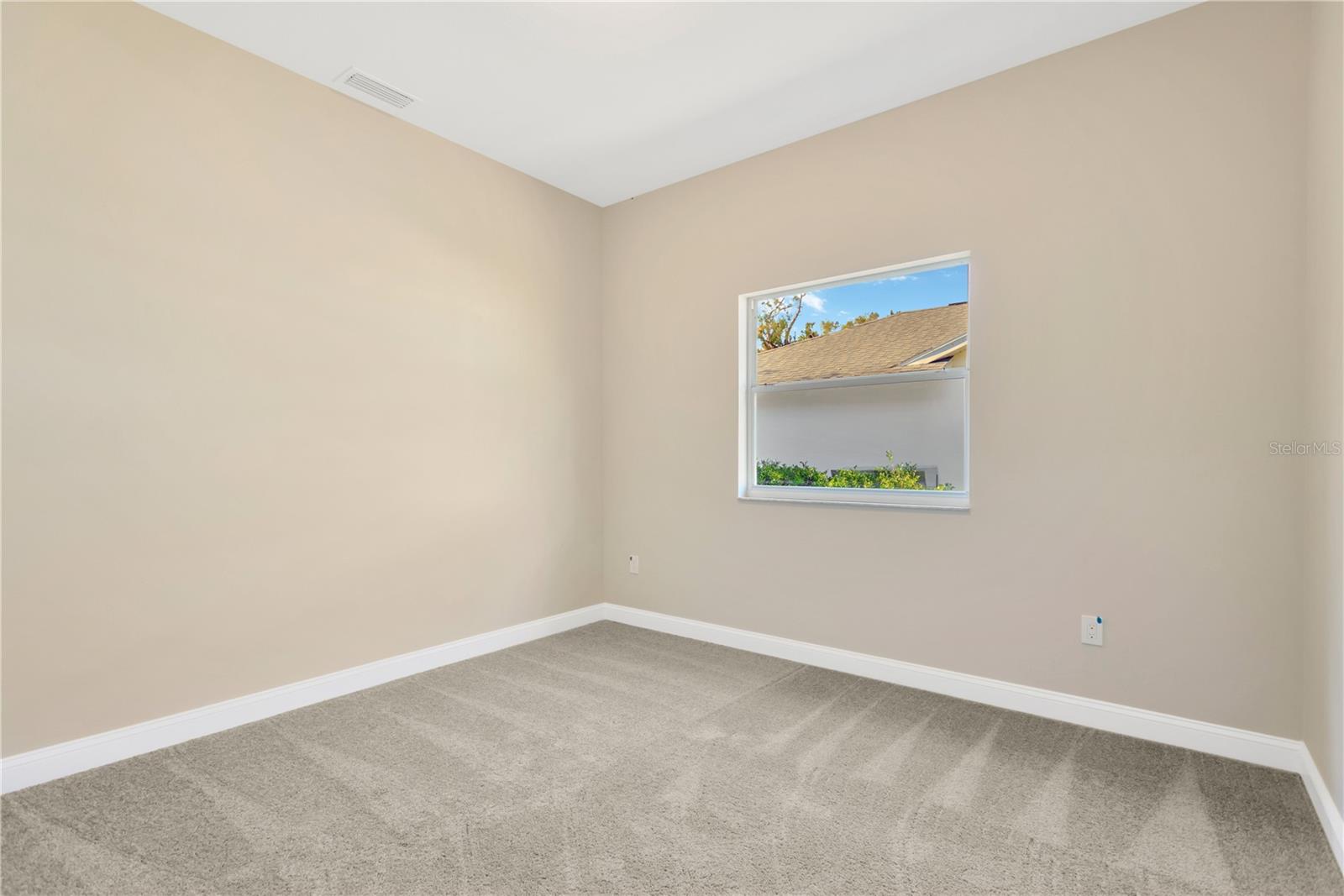 5212 Sunnydale Circle