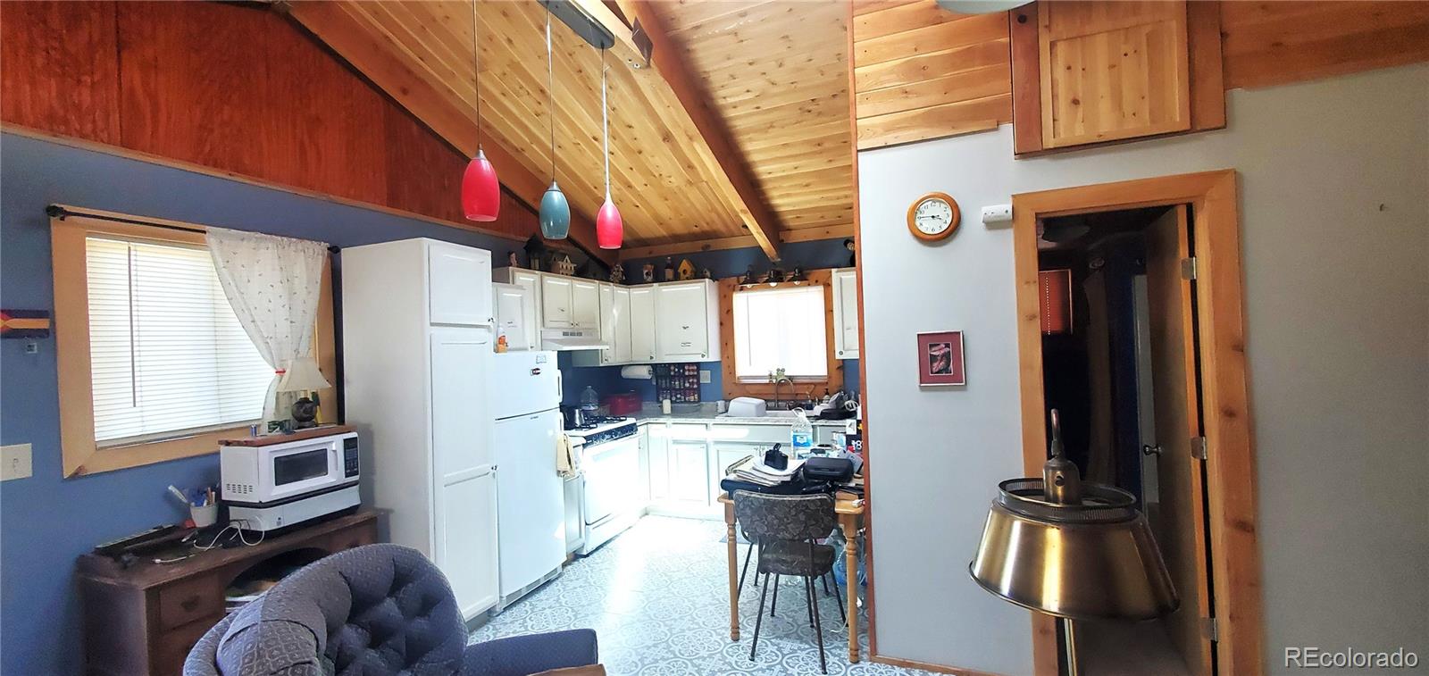 2238 Bateman Road