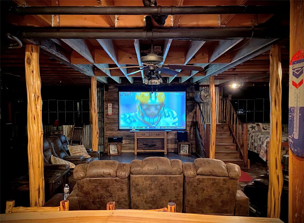 4608 Highway 1689