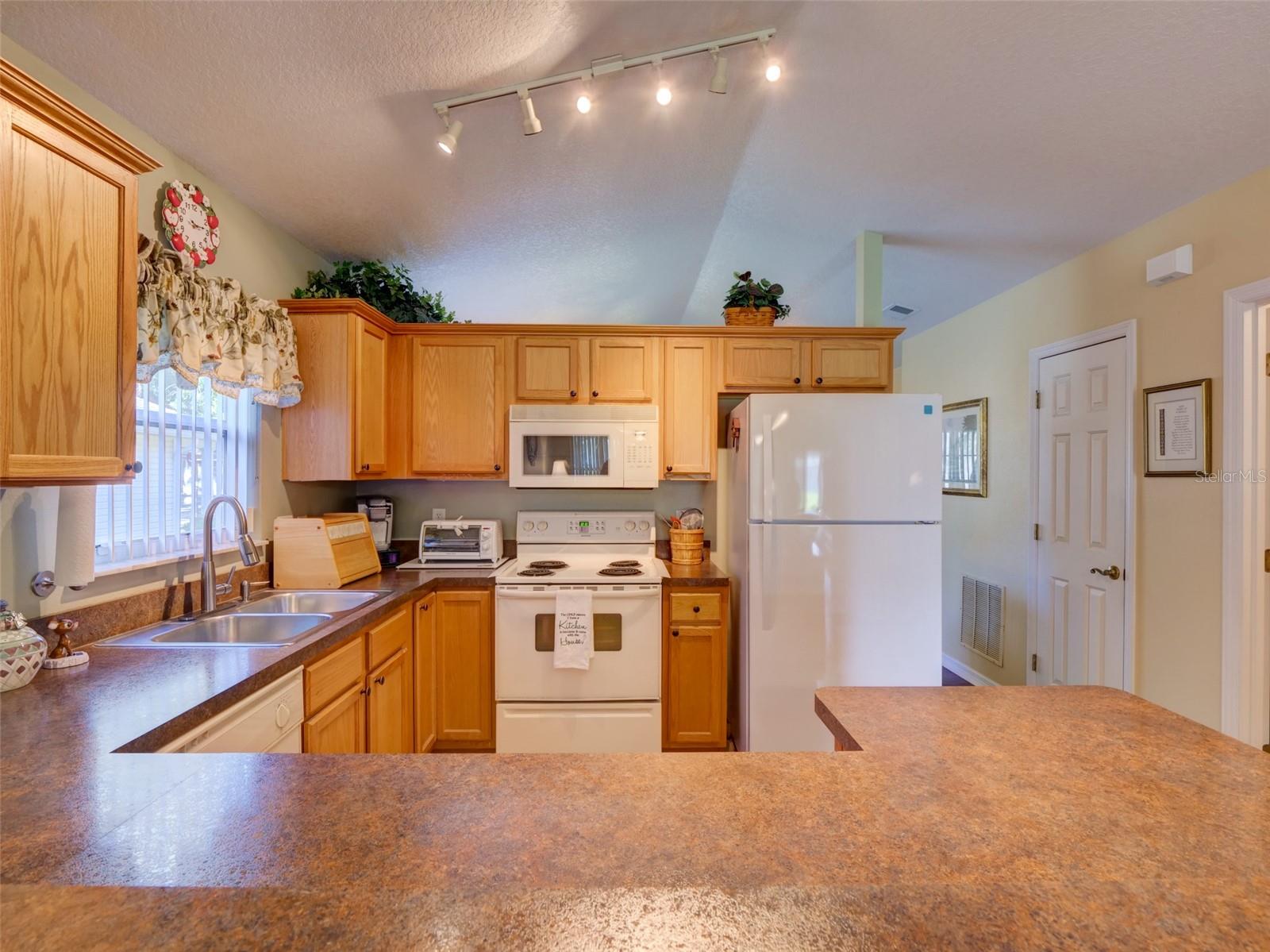 25134 Cranes Roost Circle