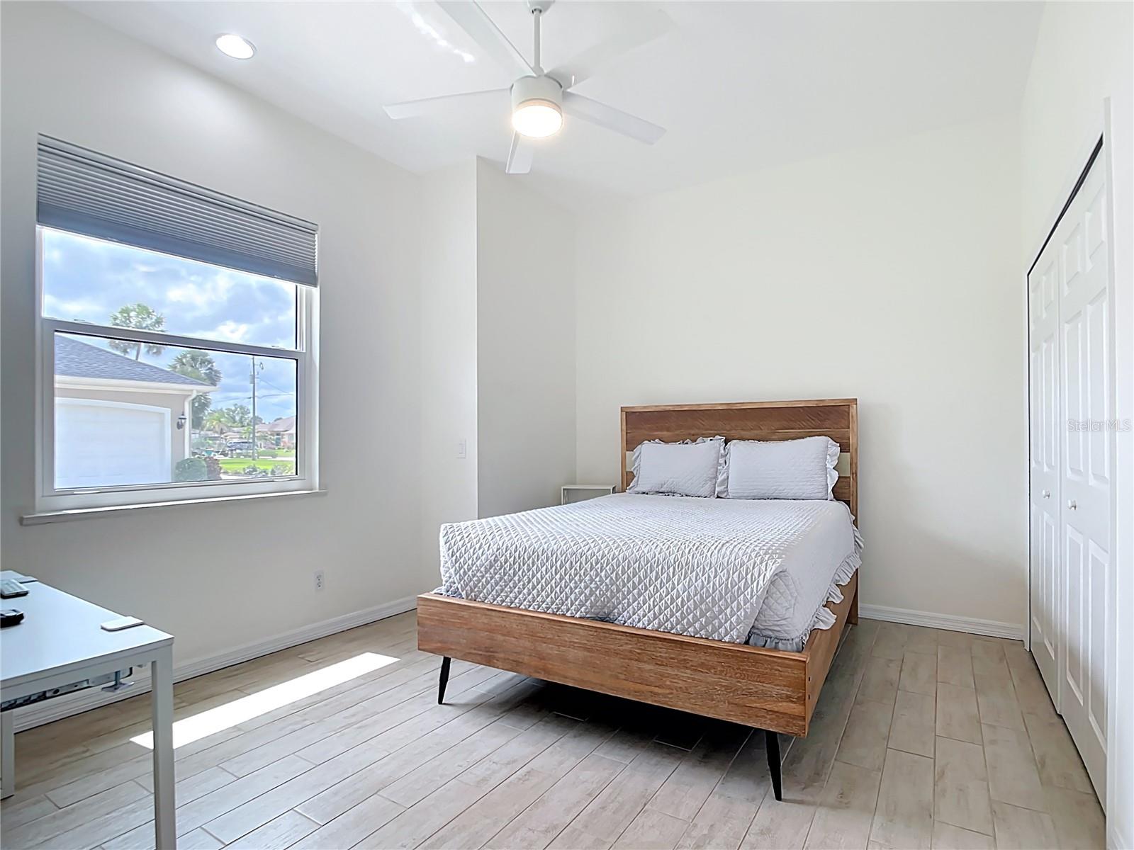 613 Boundary Boulevard