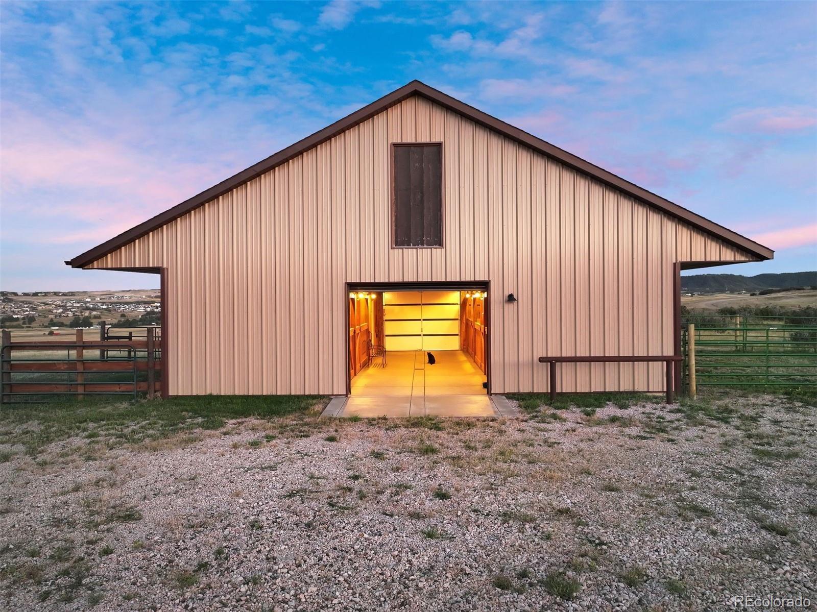 142 Twin Oaks Road