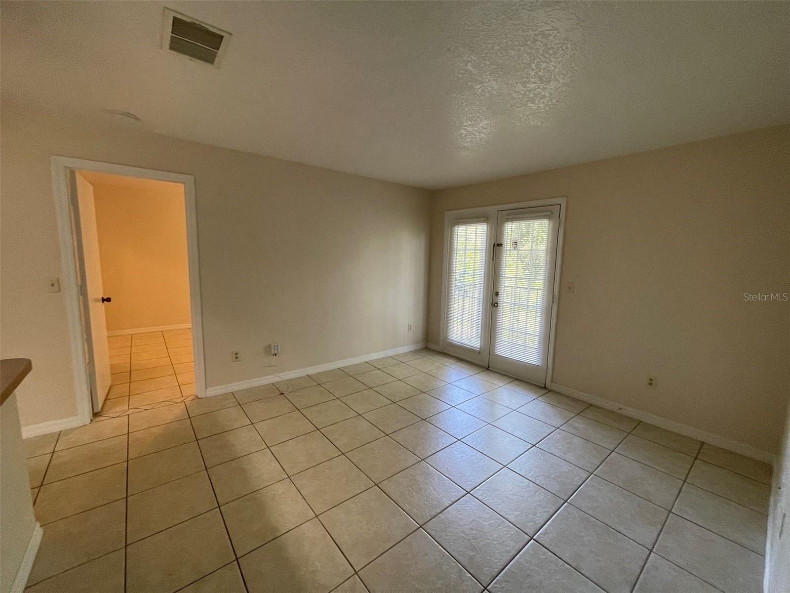 2550 N Alafaya Trail 10207