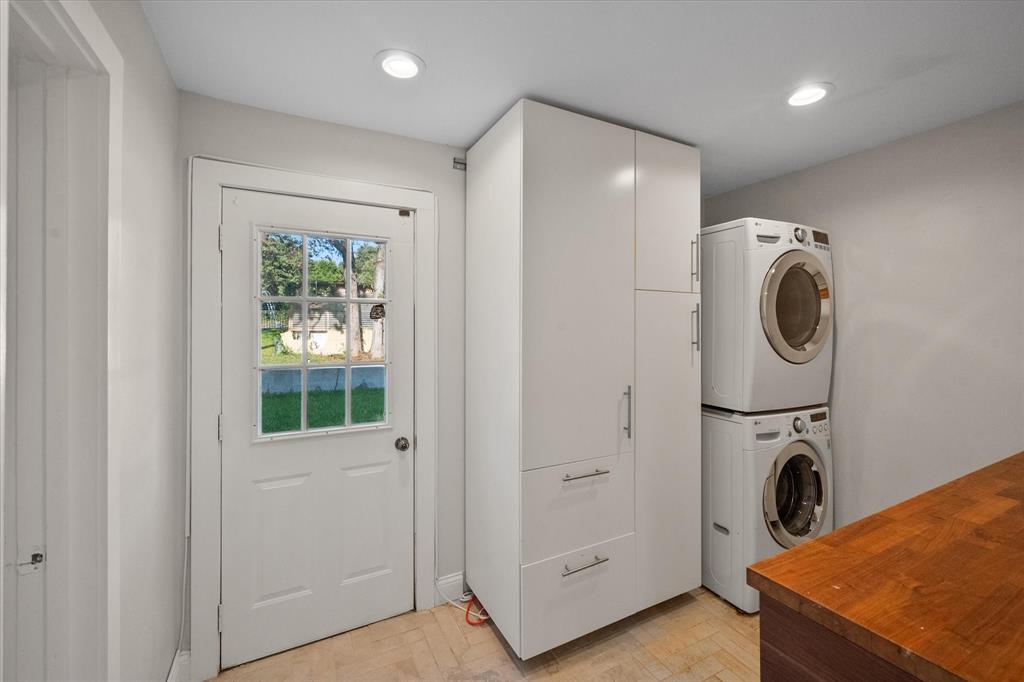 6522 Mark Drive