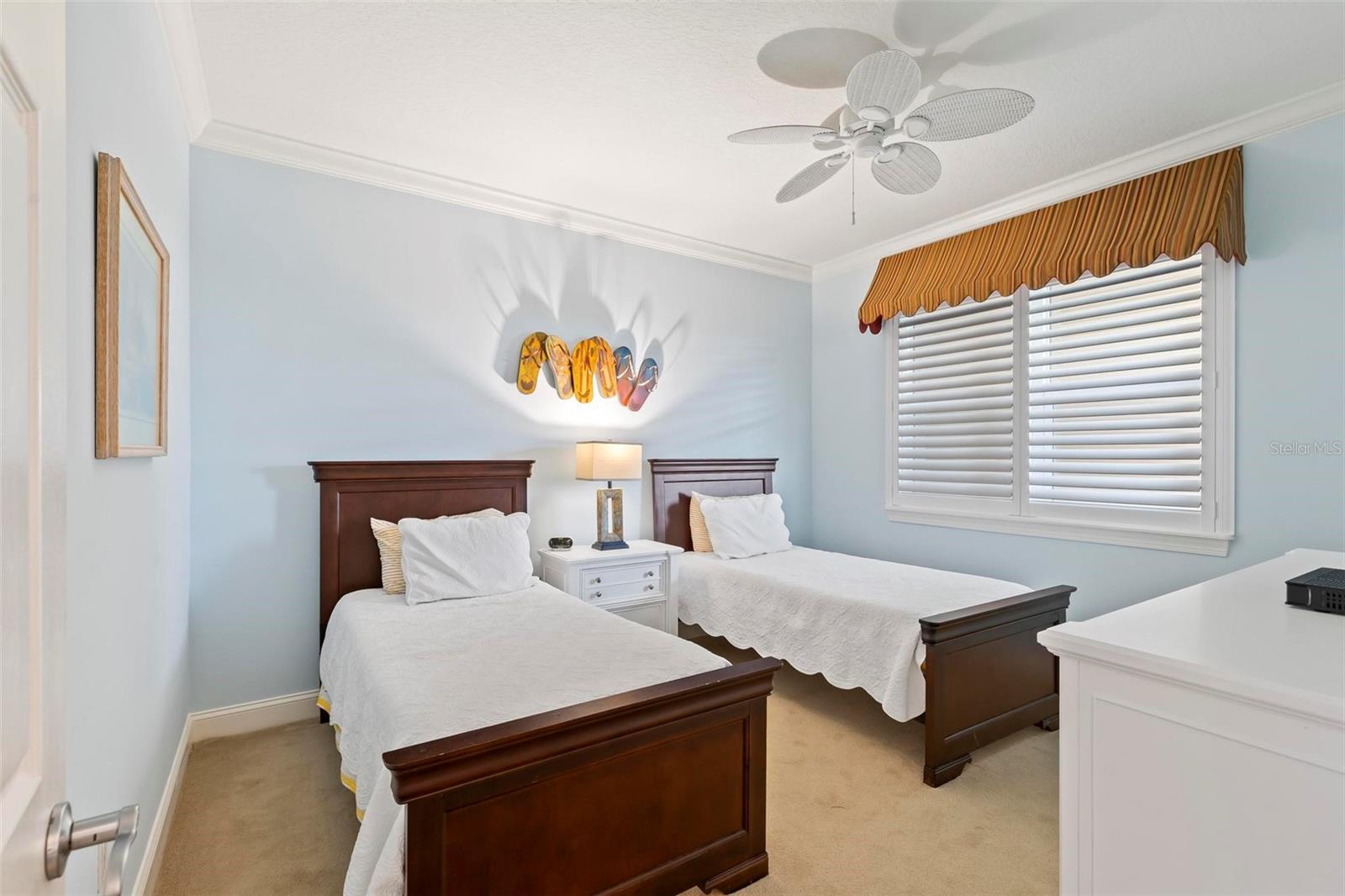 60 Surfview Drive 823