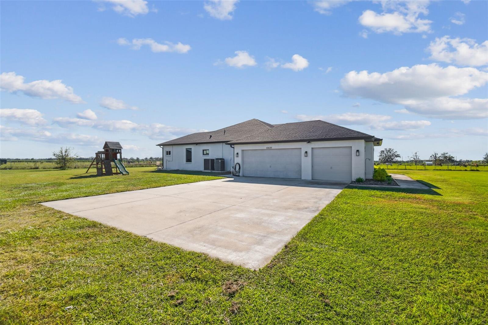15639 Seth Country Lane