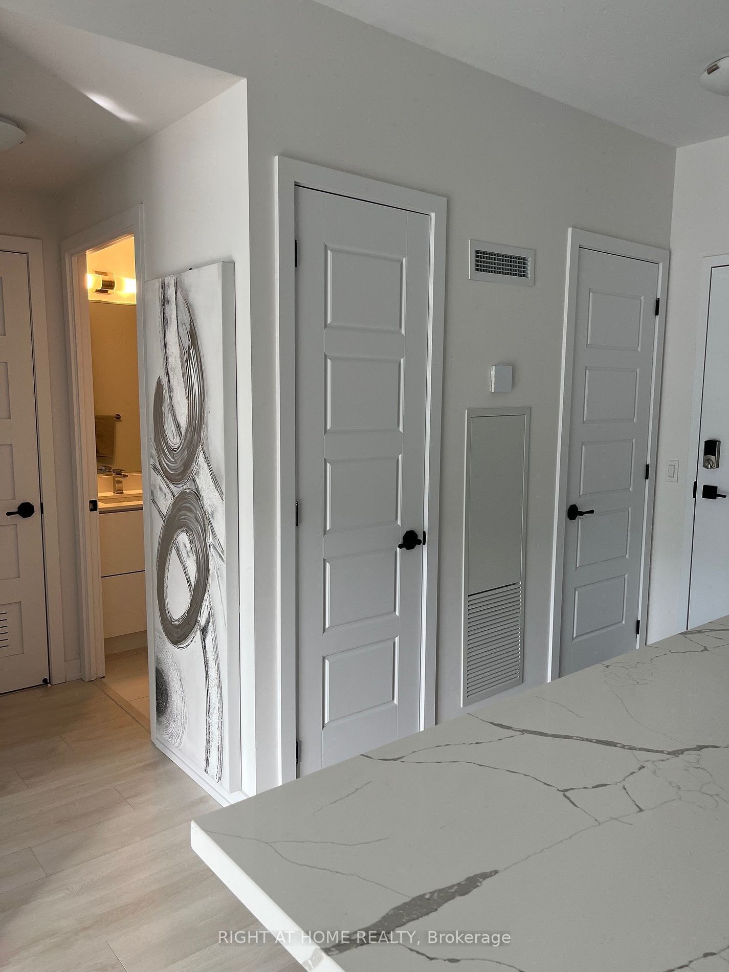 415 Sea Ray Ave 224