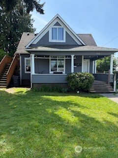 232 4th Avenue NW