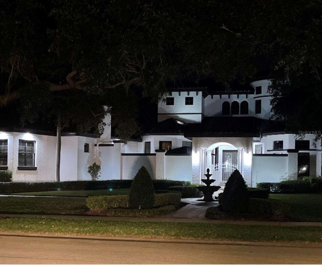 6221 Blakeford Drive