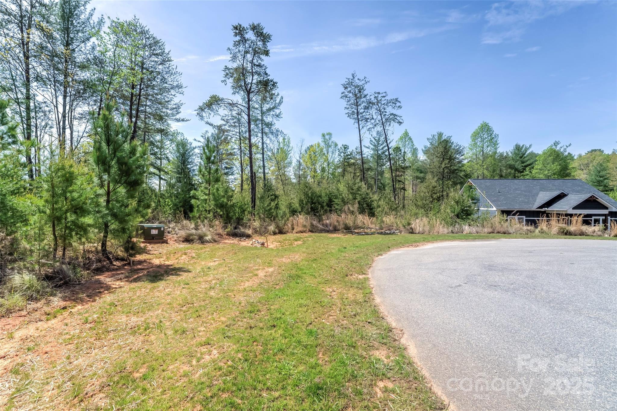 2313 W Blue Water Drive 13