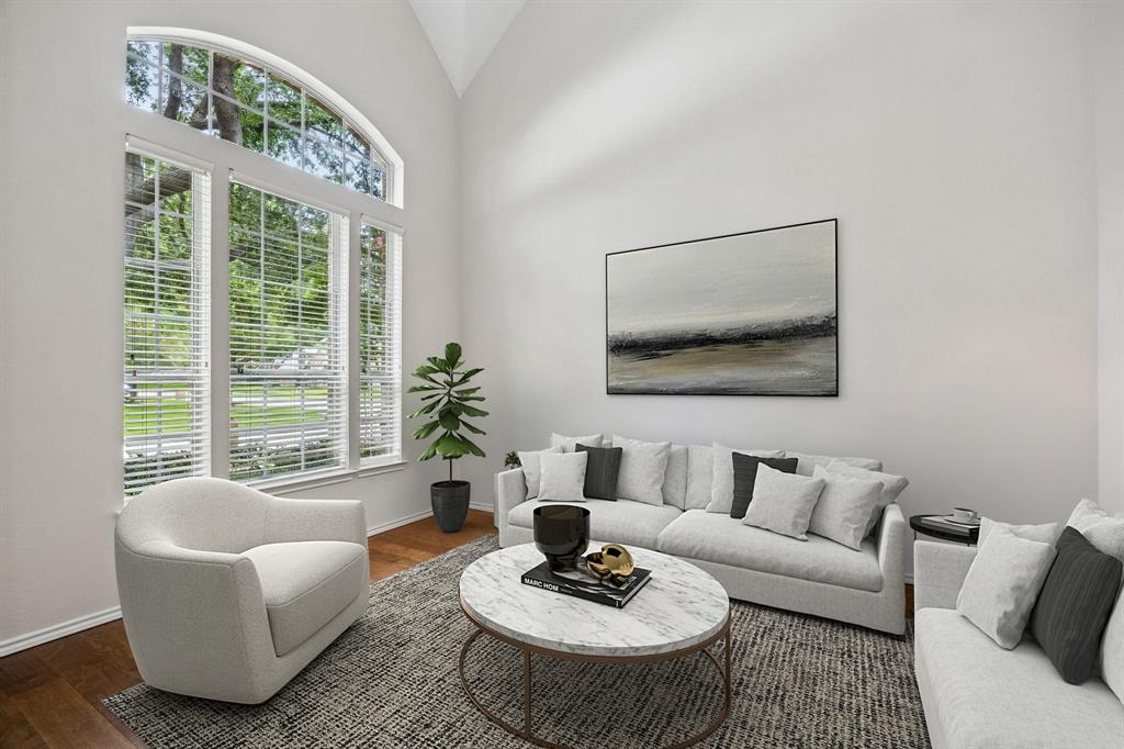 415 Mainsail Drive