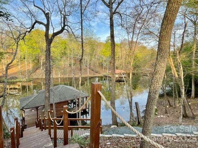 1142 Island Creek Drive