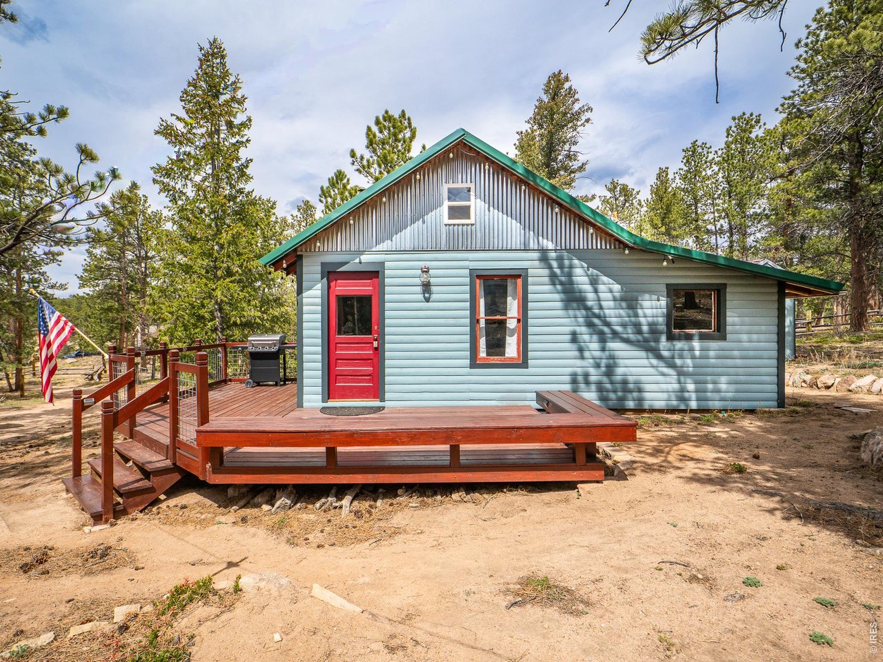 37 Teddys Ln