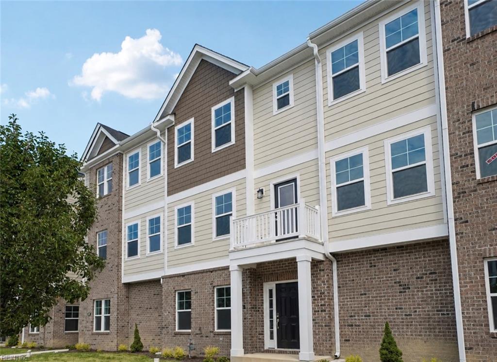 621 Commonwealth Drive