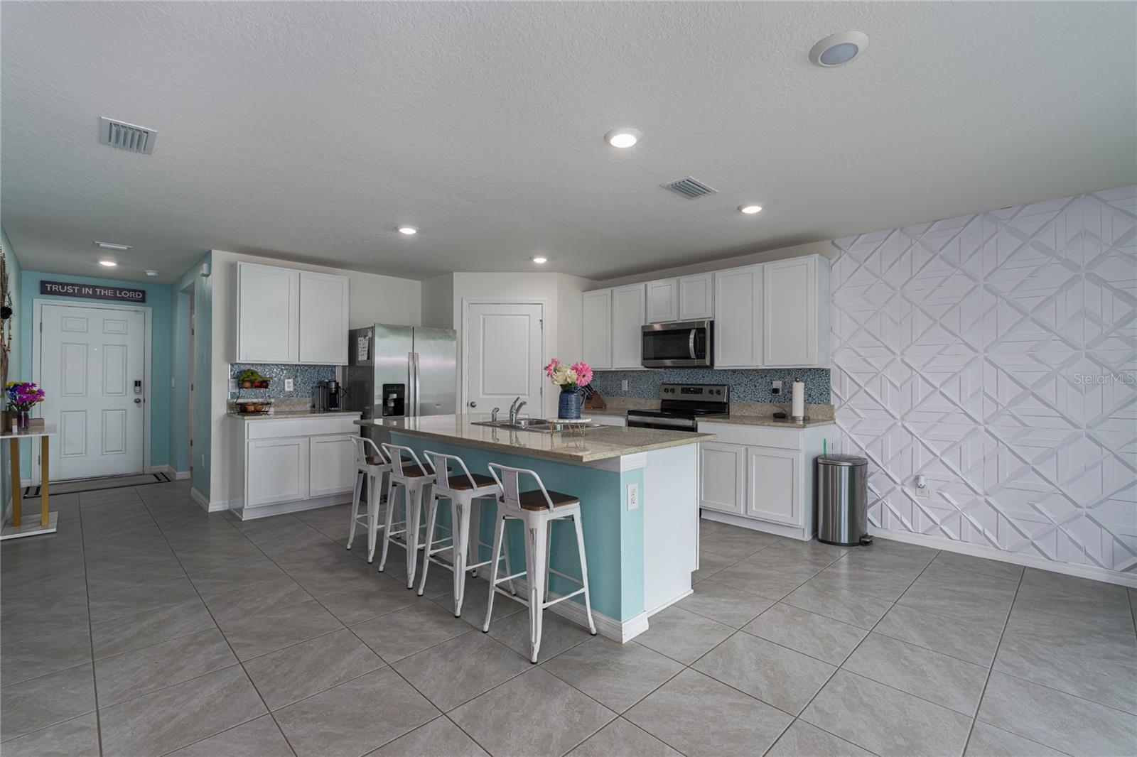 4232 Dovetail Lane