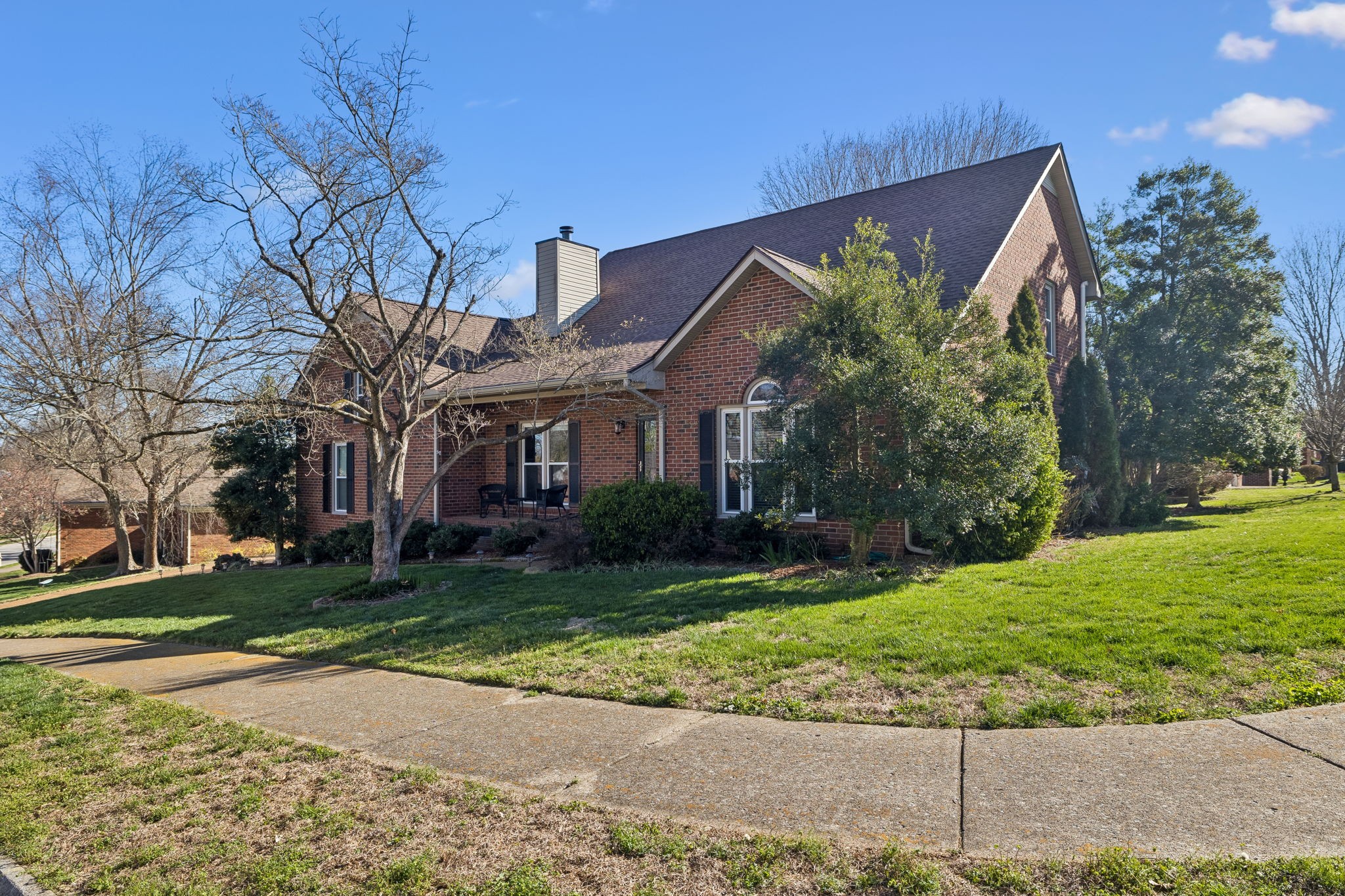 190 Heathersett Dr — sold June 1, 2026