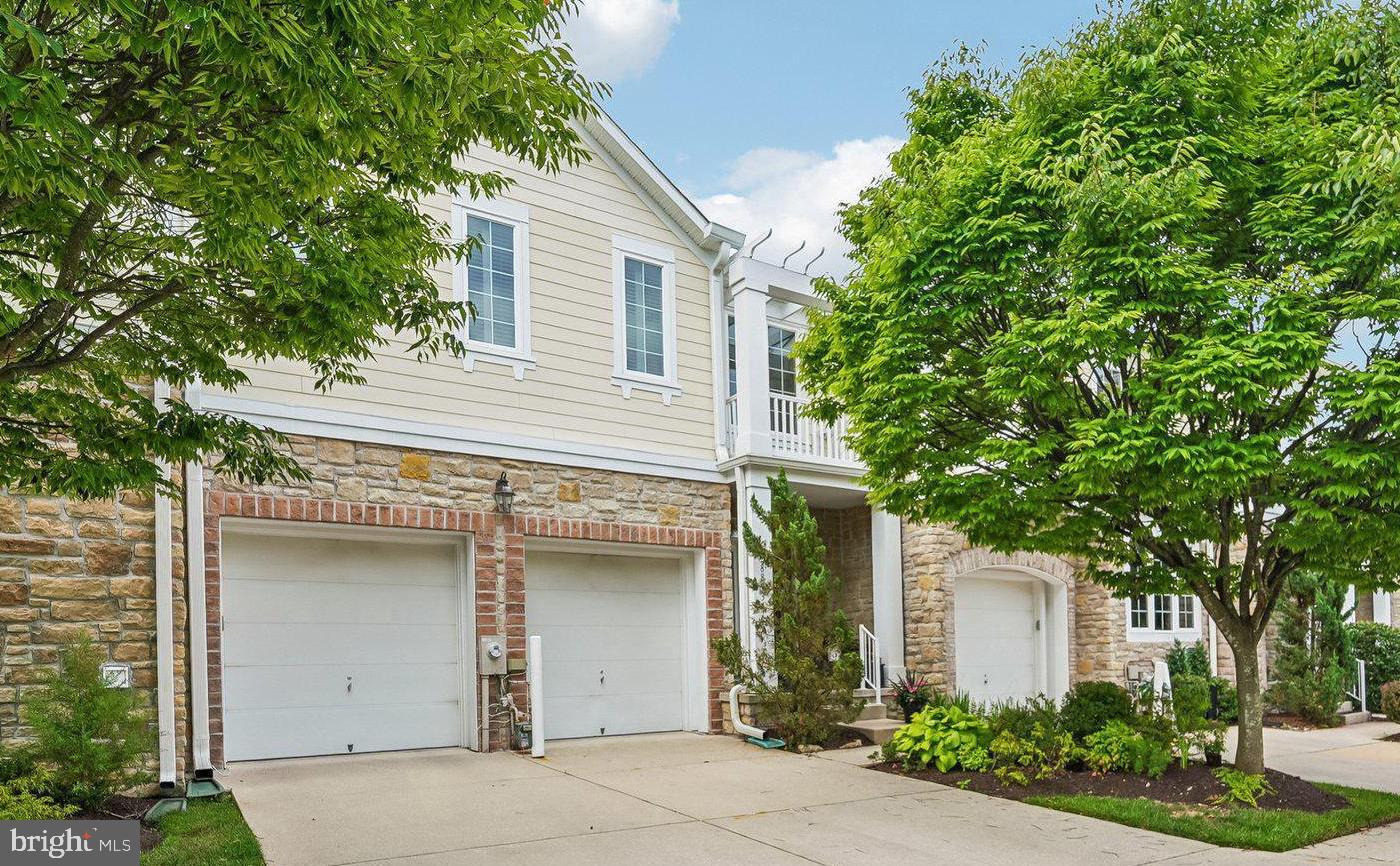 8893 Shining Oceans Way 15