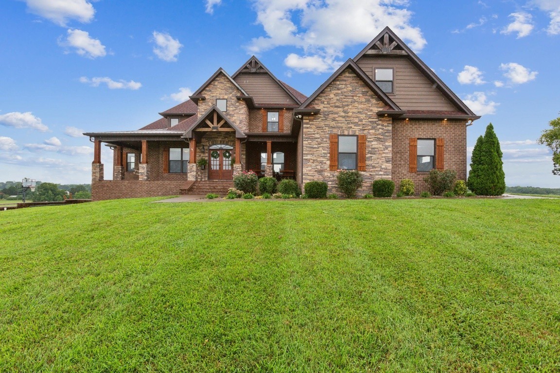 215 George Akins Rd