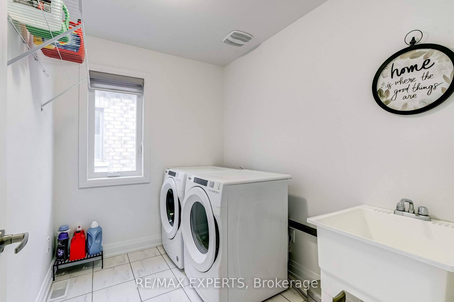 58 Frank Kelly Dr