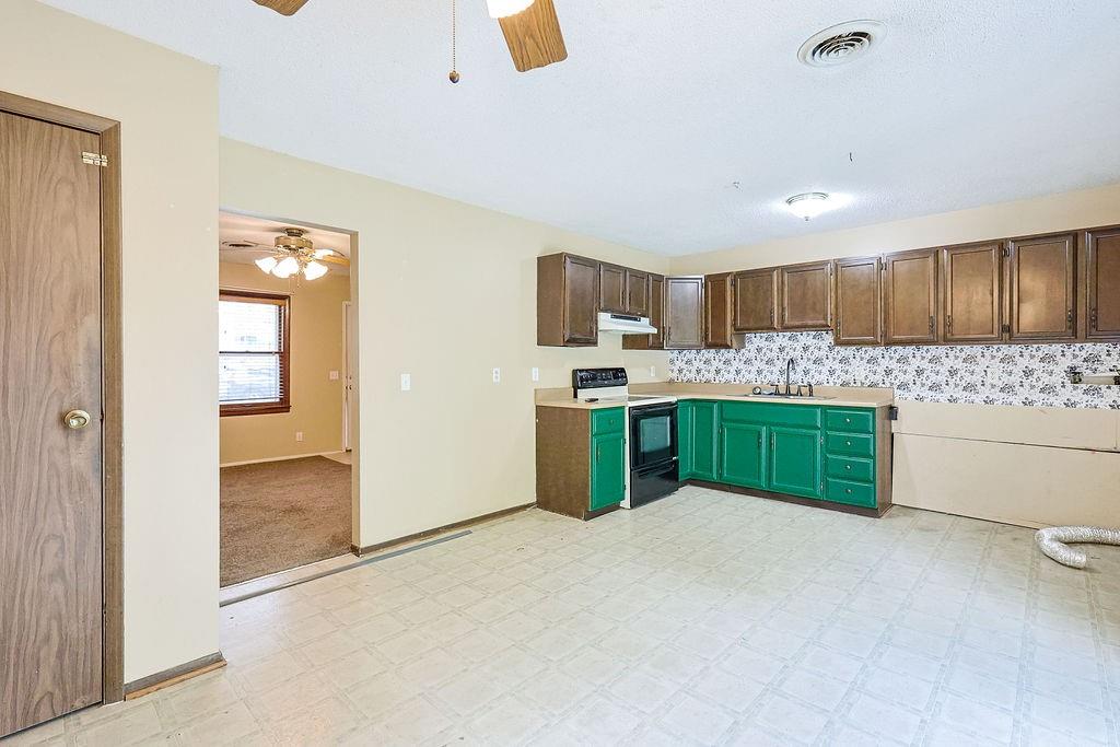 409 S Catalpa Street