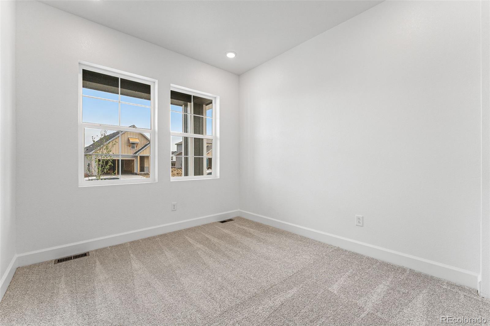 16517 W 92nd Place