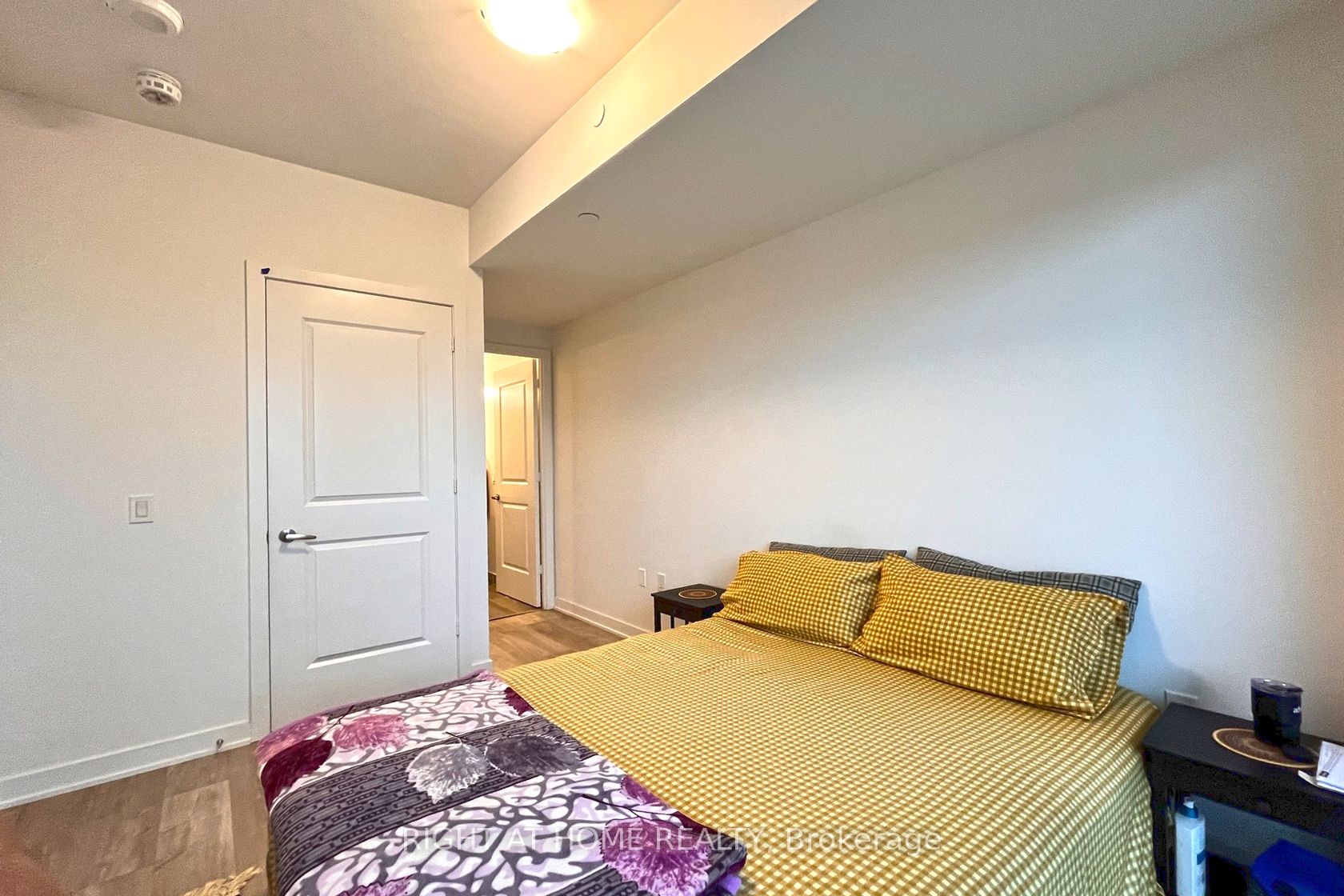 4655 Metcalfe Ave 306