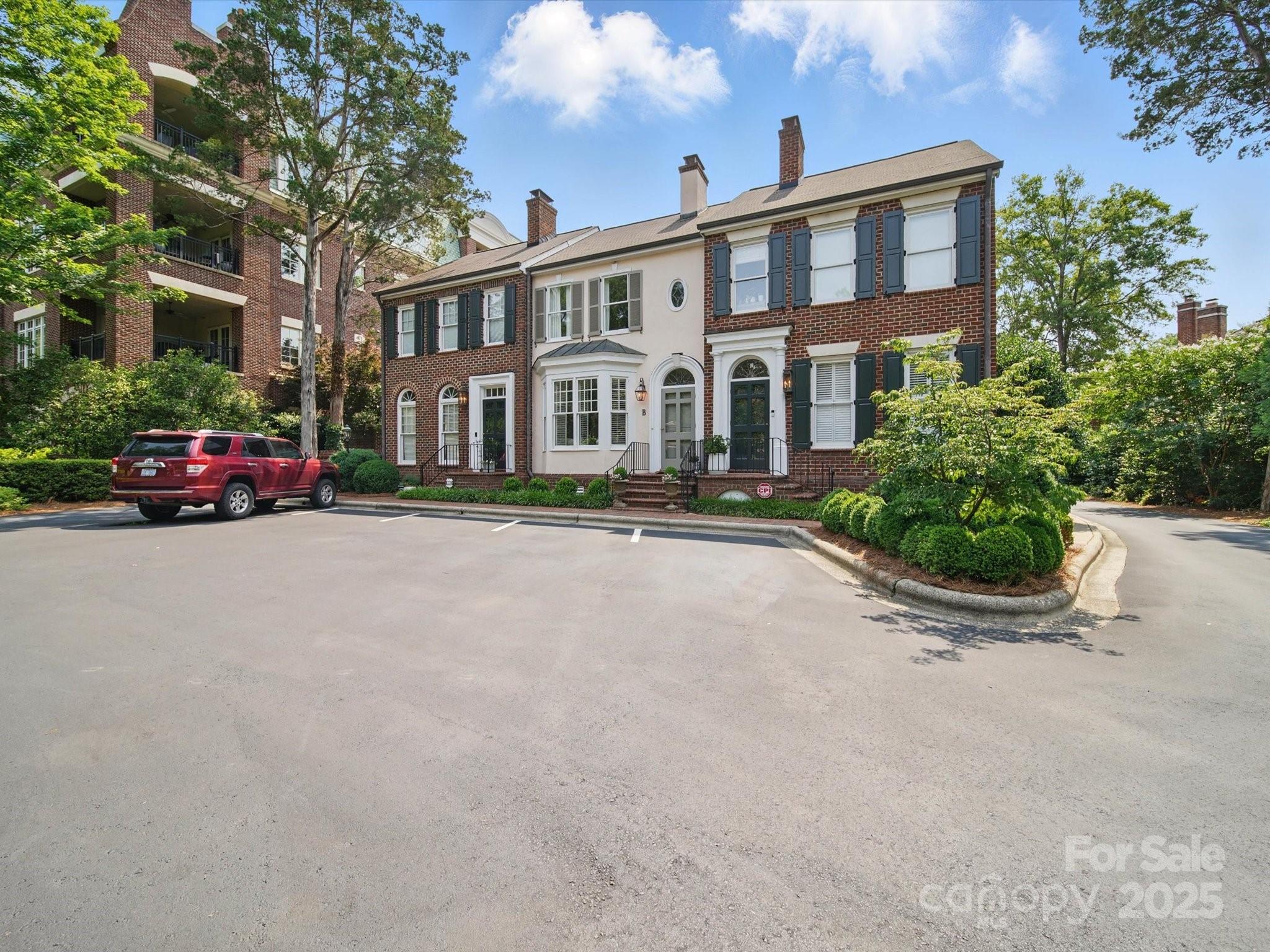 2315 Selwyn Avenue H