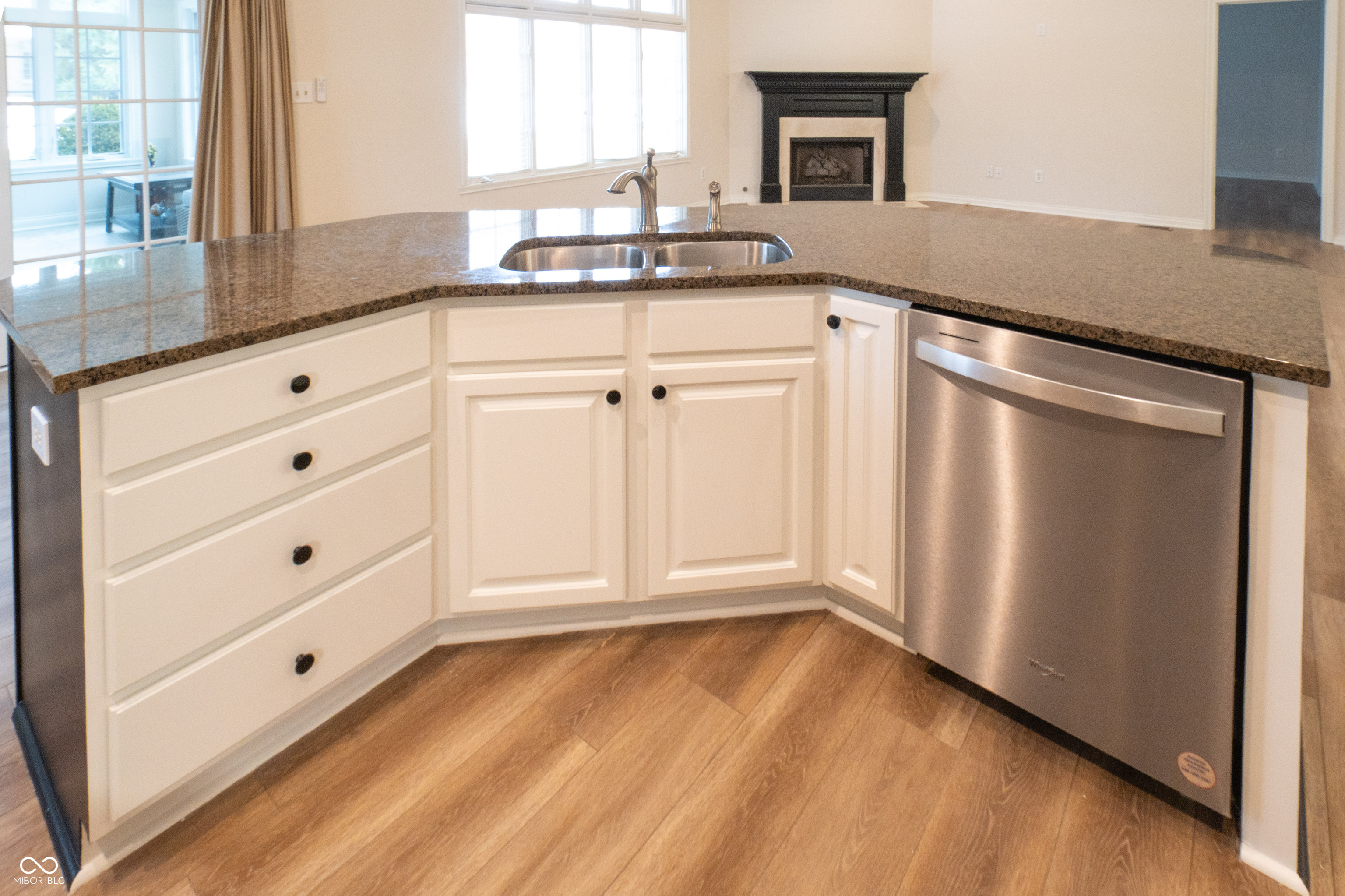 1701 Pathway Drive N