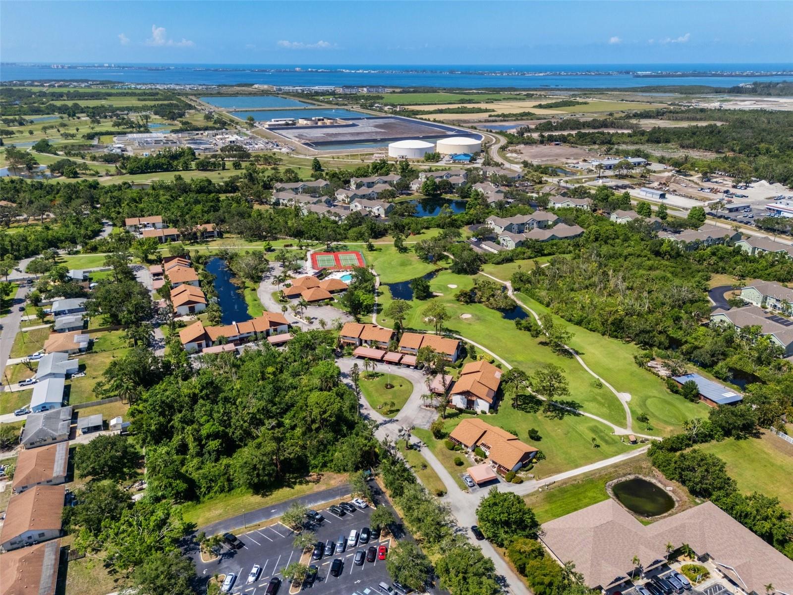 6061 Fairway Lane 1411