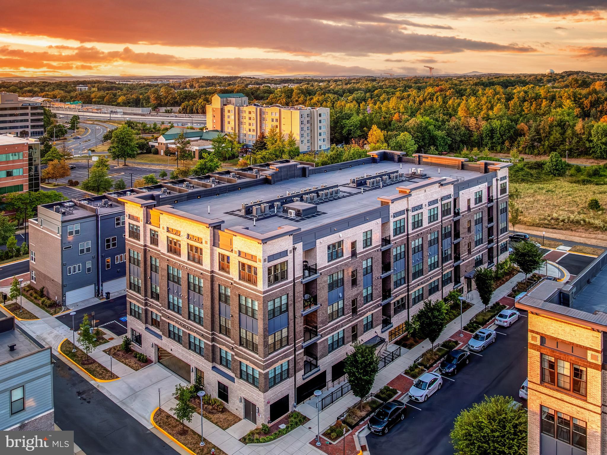 2320 Field Point Road 201