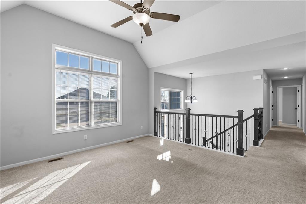 6720 N Cypress Avenue