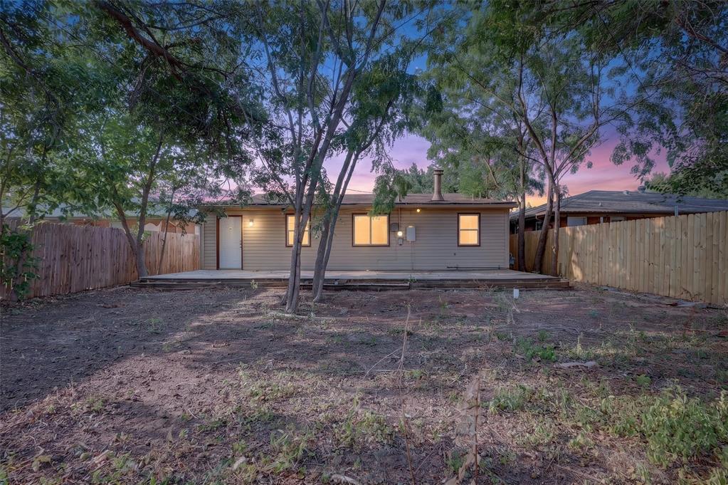 2932 NW 67th Street