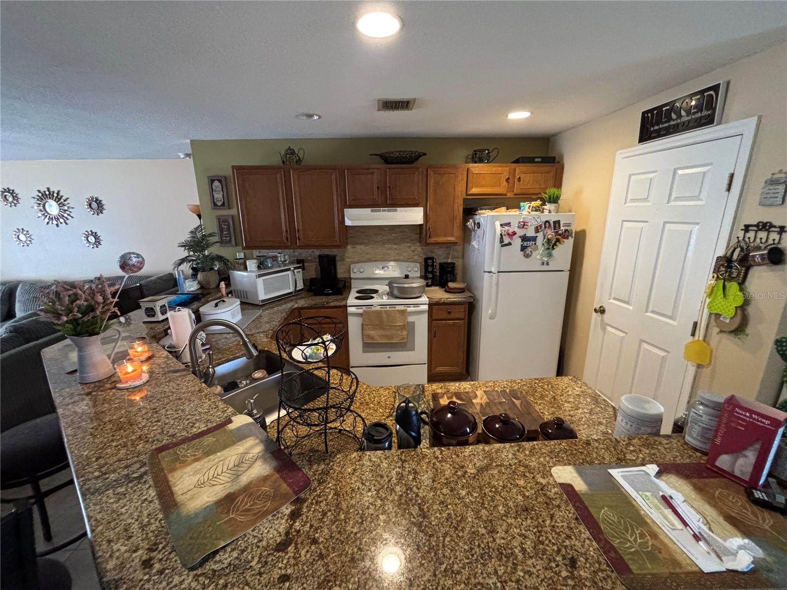 1433 Sarasota Drive