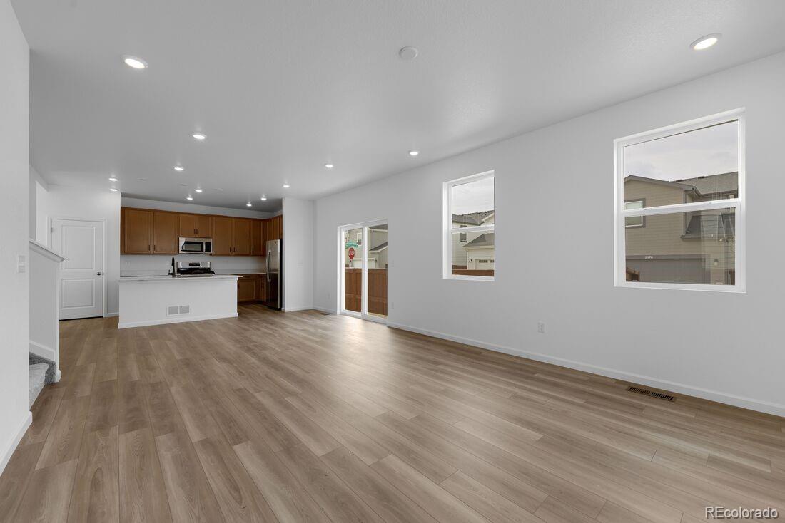 1177 Prospect Aly