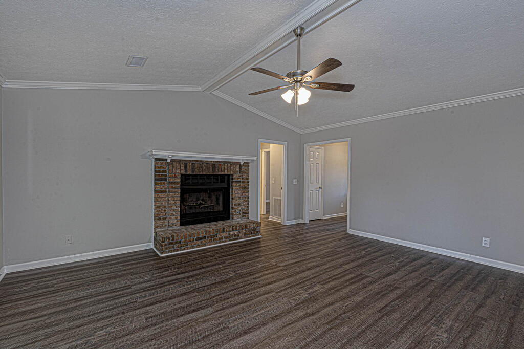3 North Theri Ct