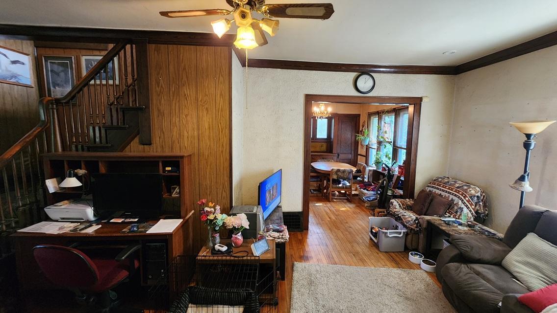 3010 Vincent Avenue N